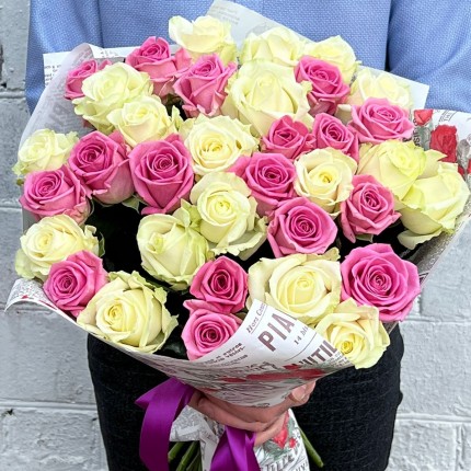 Букет "Розалита" из белых и розовых роз - заказать с доставкой в Кемерово
